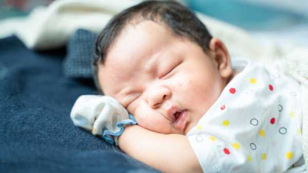 برای زردی نوزاد مادر چه چیزهایی بخورد؟